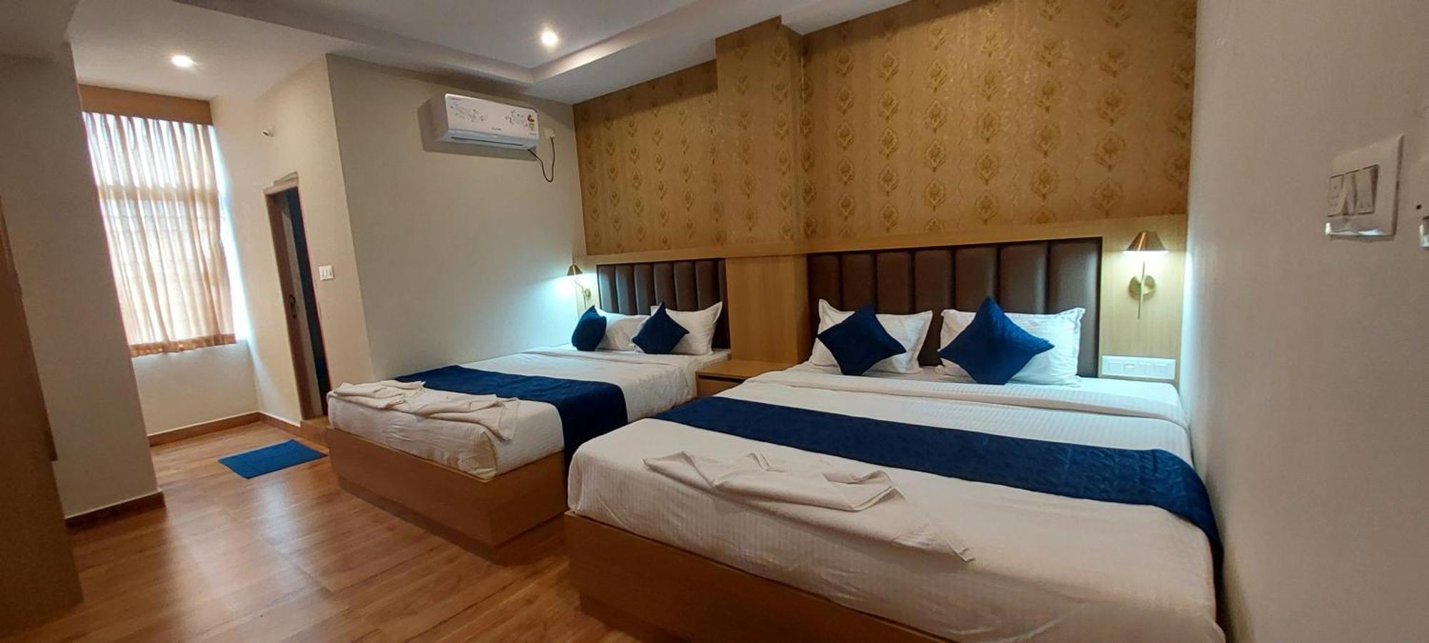 Sky Inn Мисор Екстериор снимка