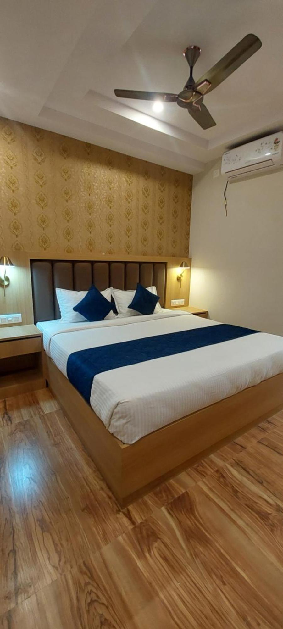 Sky Inn Мисор Екстериор снимка